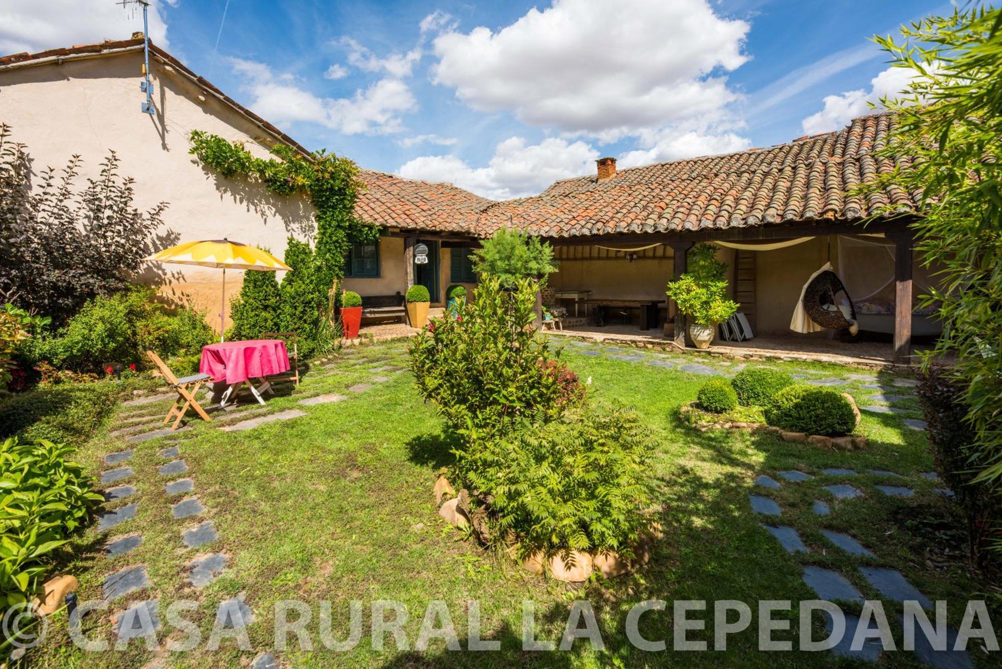 Descubre La Cepedana: Casa Rural Con Encanto En Cogorderos, A Solo 10 Km De Astorga Luaran gambar
