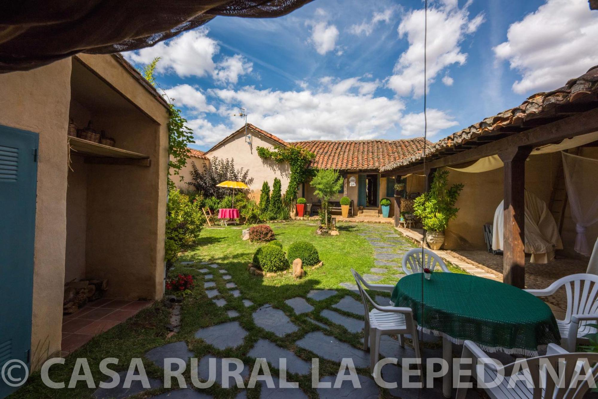 Descubre La Cepedana: Casa Rural Con Encanto En Cogorderos, A Solo 10 Km De Astorga Luaran gambar