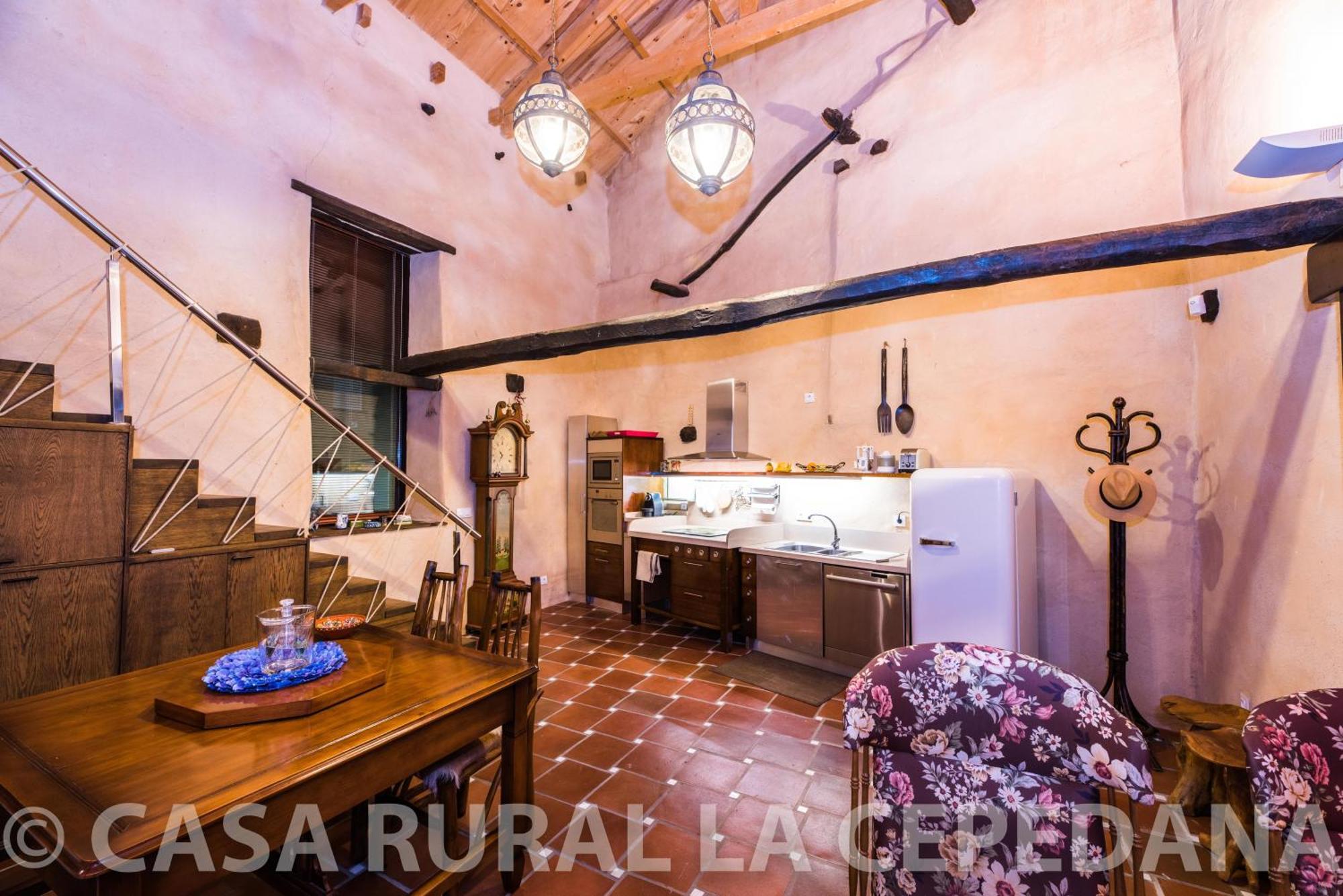 Descubre La Cepedana: Casa Rural Con Encanto En Cogorderos, A Solo 10 Km De Astorga Luaran gambar